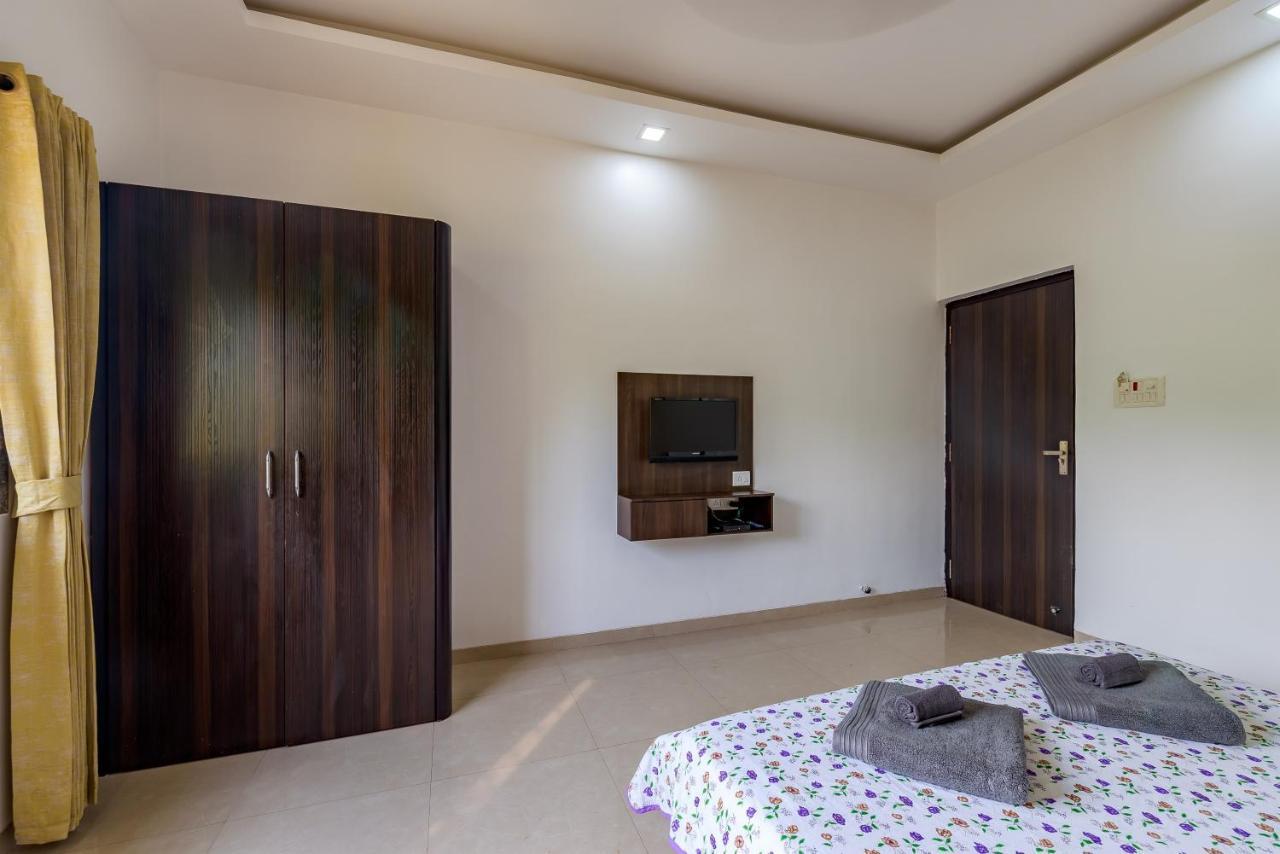 Saffronstays Ocean Breeze, Guhagar Exterior photo