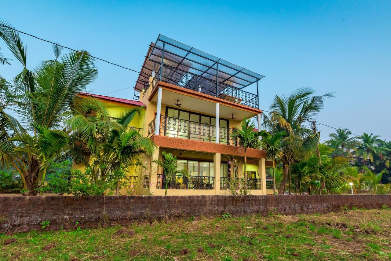 Saffronstays Ocean Breeze, Guhagar Exterior photo
