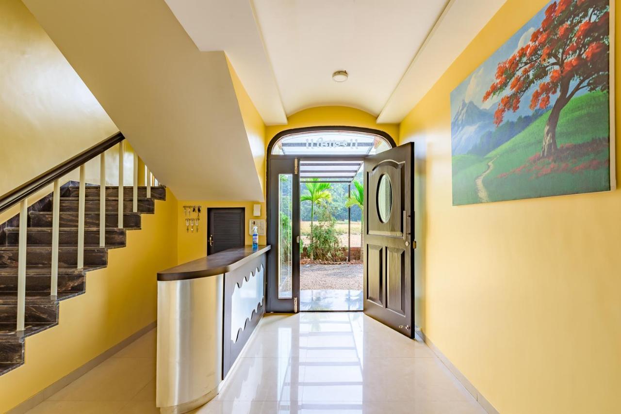 Saffronstays Ocean Breeze, Guhagar Exterior photo